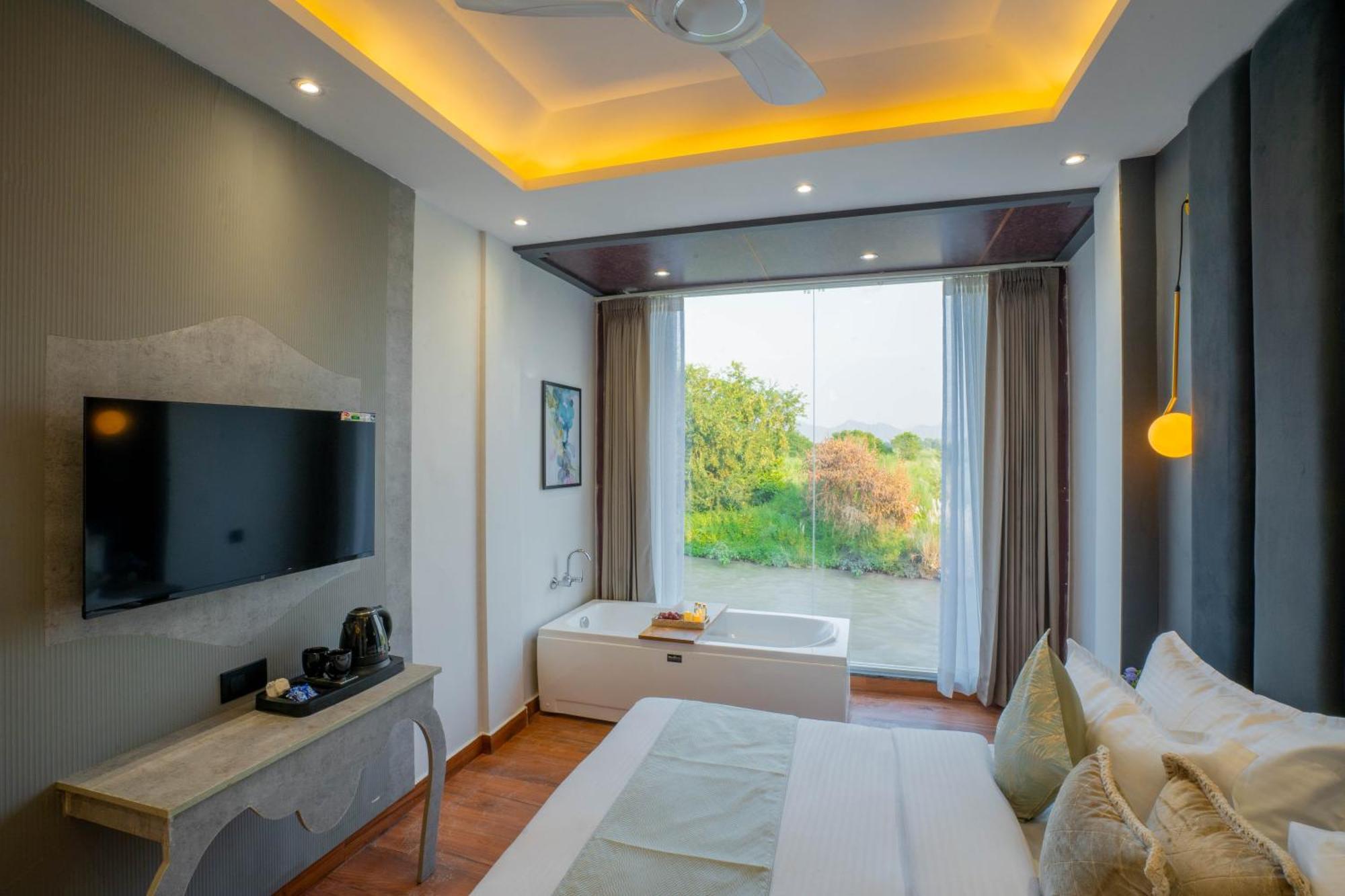 The Ganges Riverside Escape With A Private Ghat Haridwār Exteriör bild